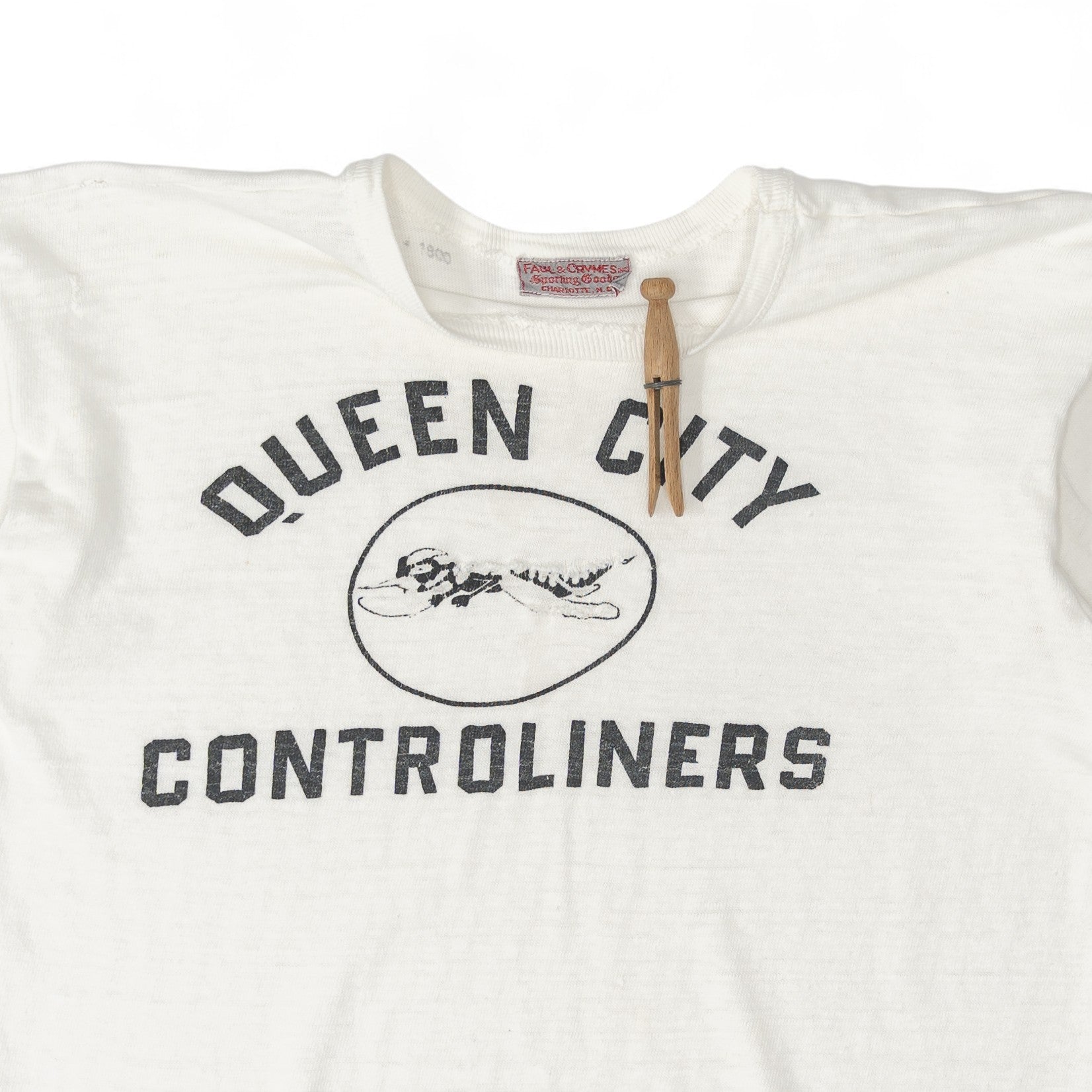 WW2 FLIGHT SCHOOL 'QUEEN CITY CONTROLINERS' TEE - 1940'S