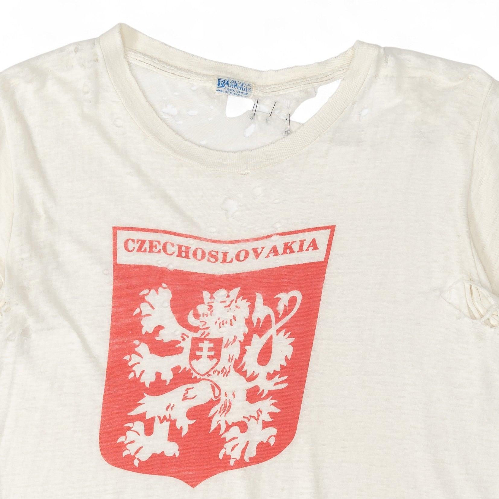 THRASHED/PAPER-THIN CZECHOSLOVAKIA TEE - 1940'S
