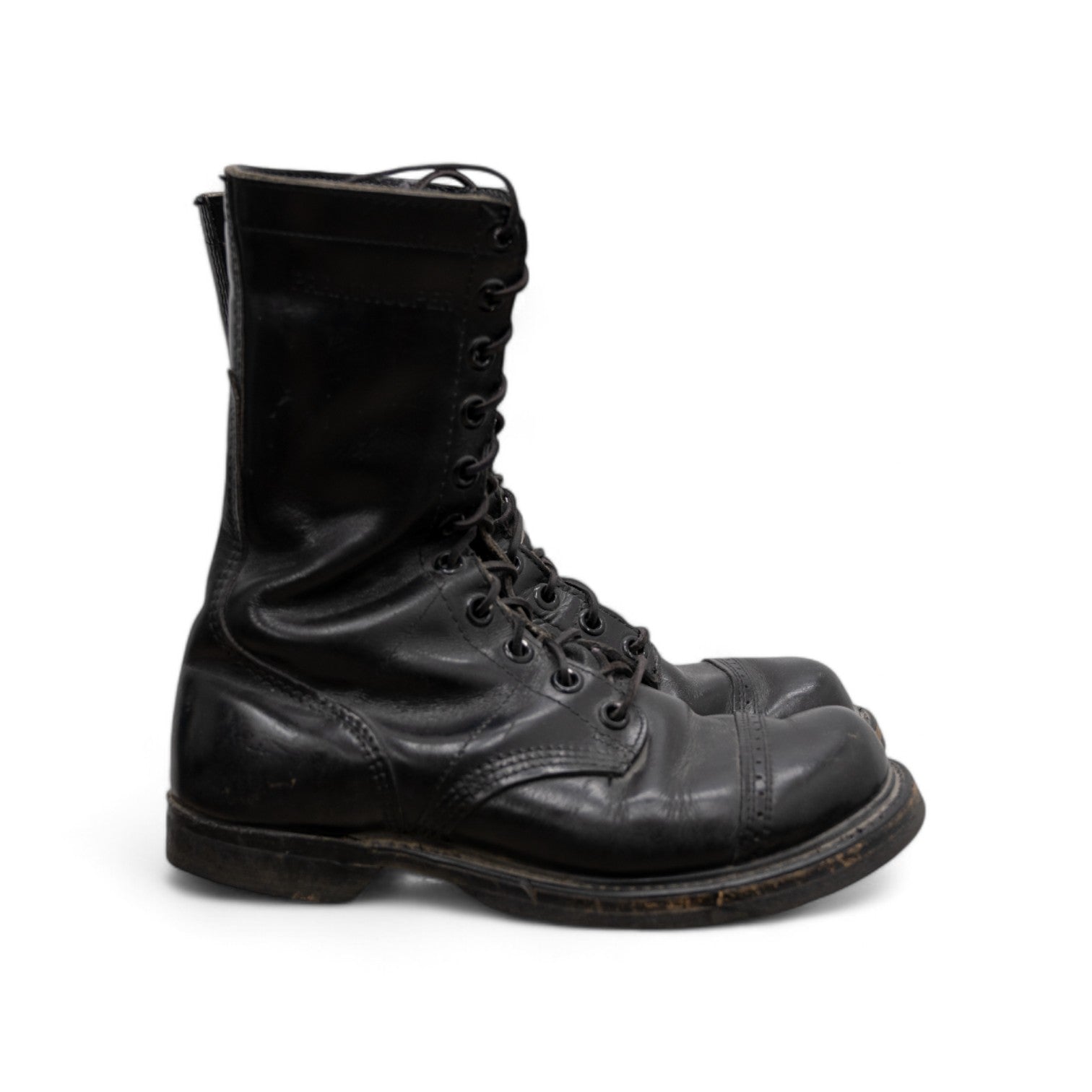 MILITARY COMBAT BOOT - 1960'S