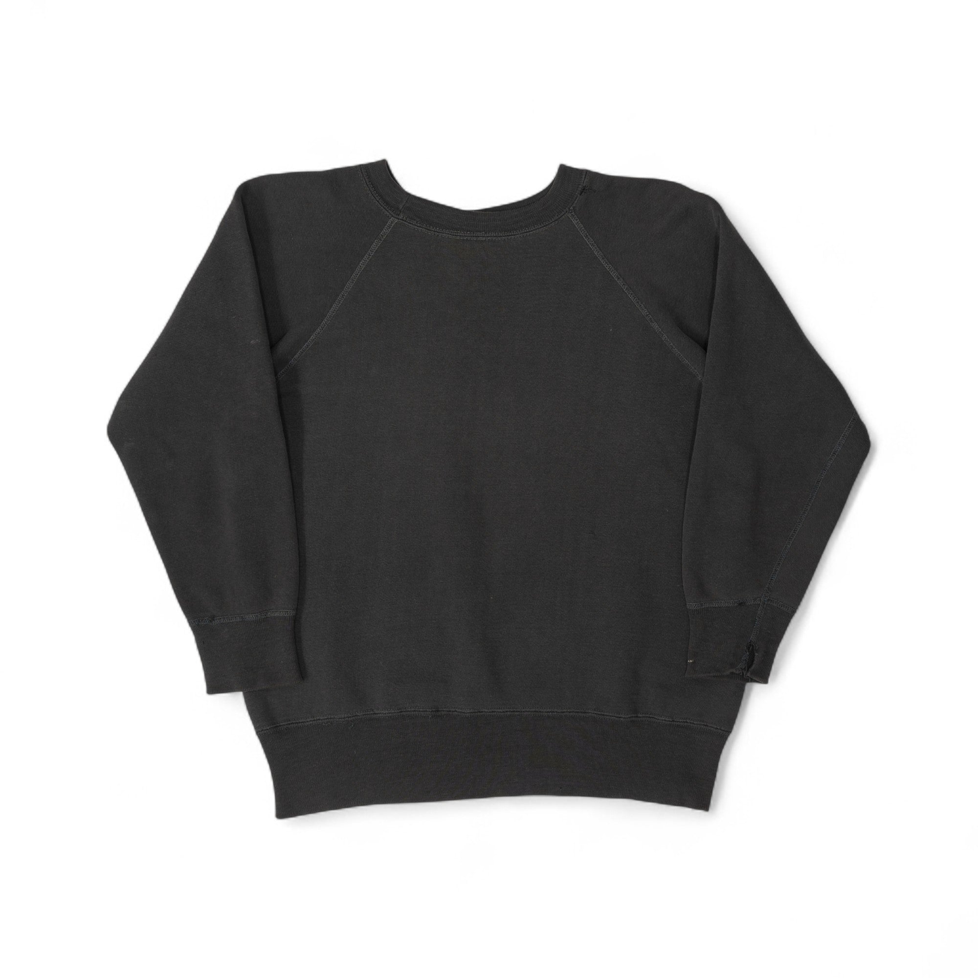 BLACK 'GAMMA DELTA' RAGLAN SWEATSHIRT - 1960'S