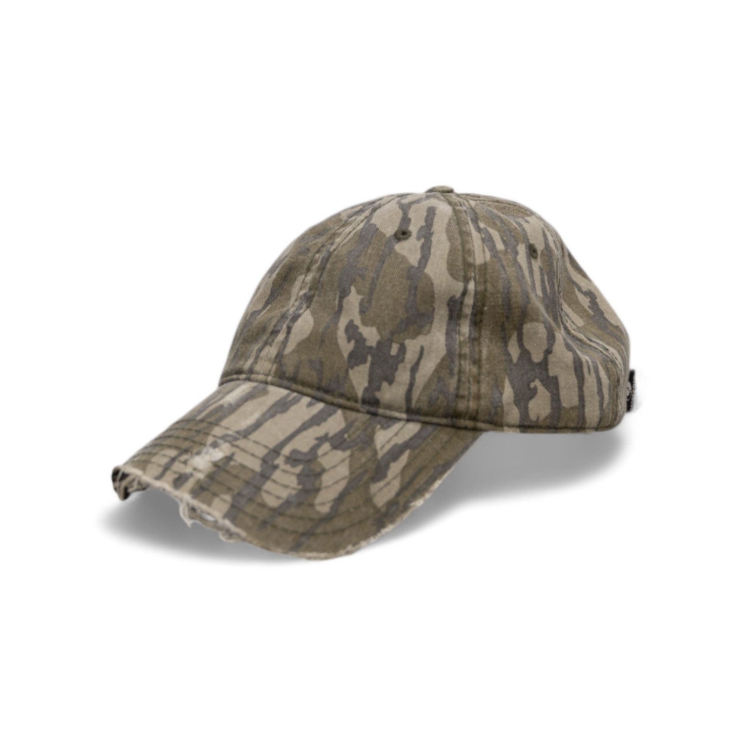 DISTRESSED CAMO HAT - 1990'S