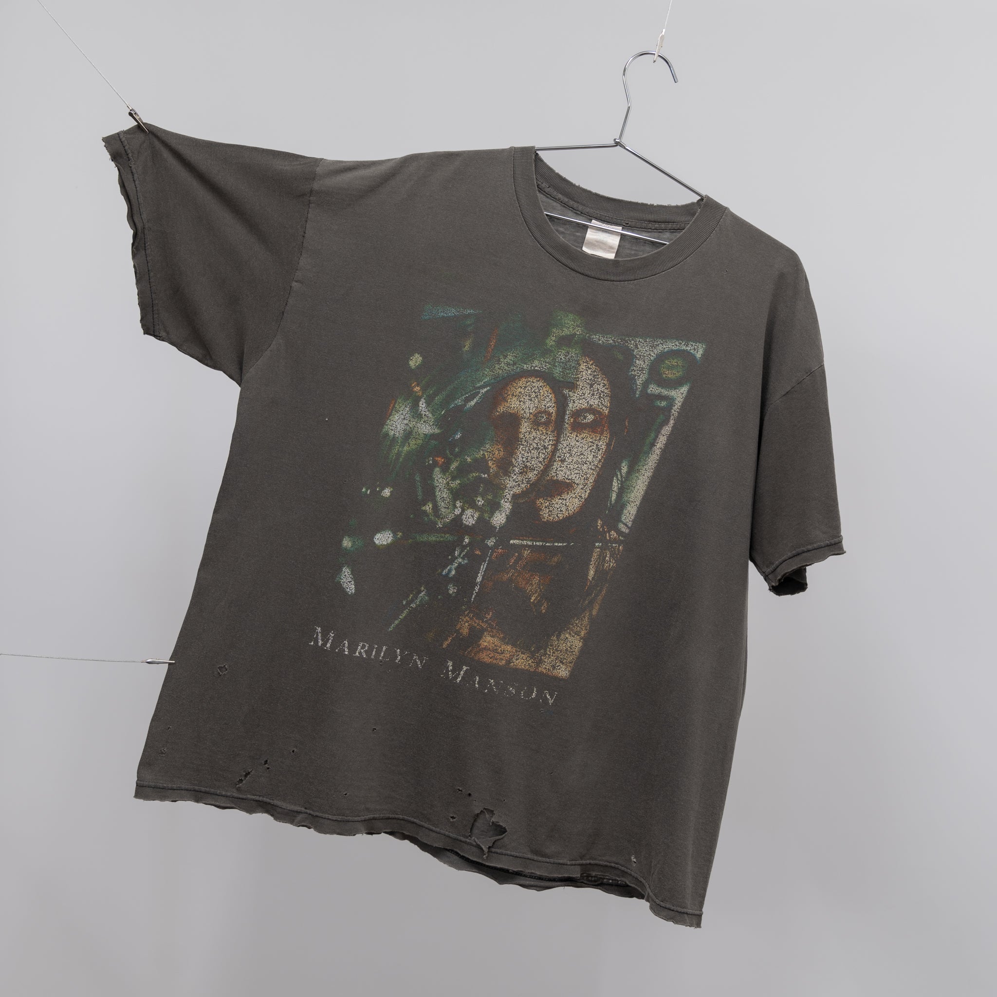 FADED/THRASHED MARILYN MANSON 'BEAUTIFUL PEOPLE' TEE - 1990'S