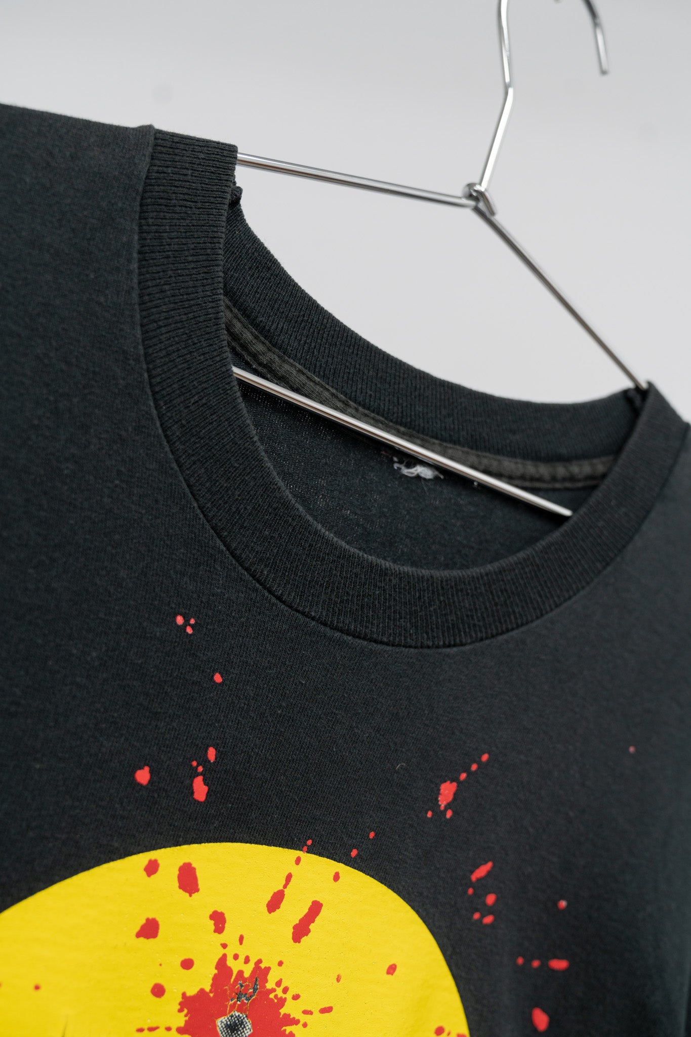 SINGLE STITCH SMILEY TEE - 1990'S