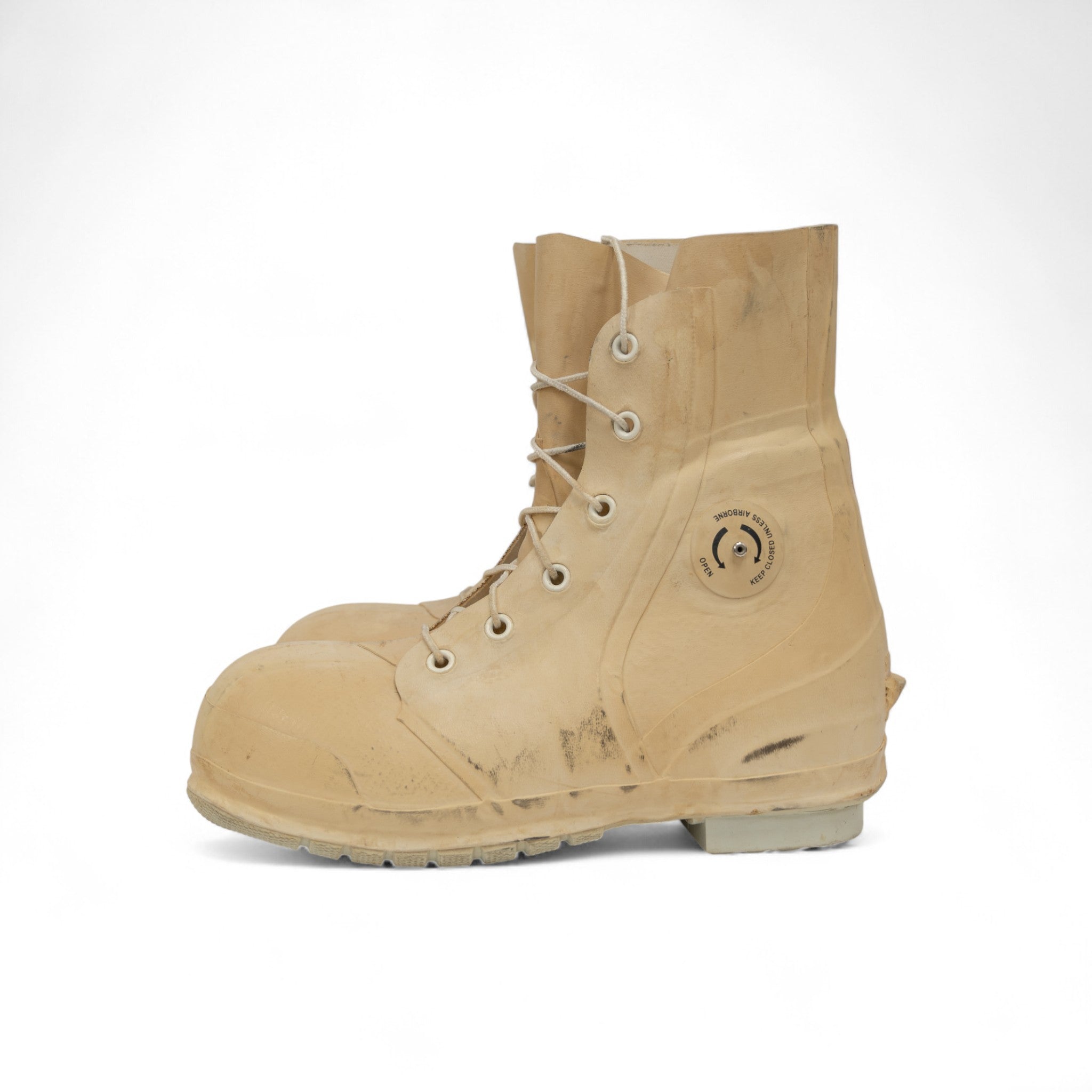 TAN MICKEY BOOTS - 1960'S