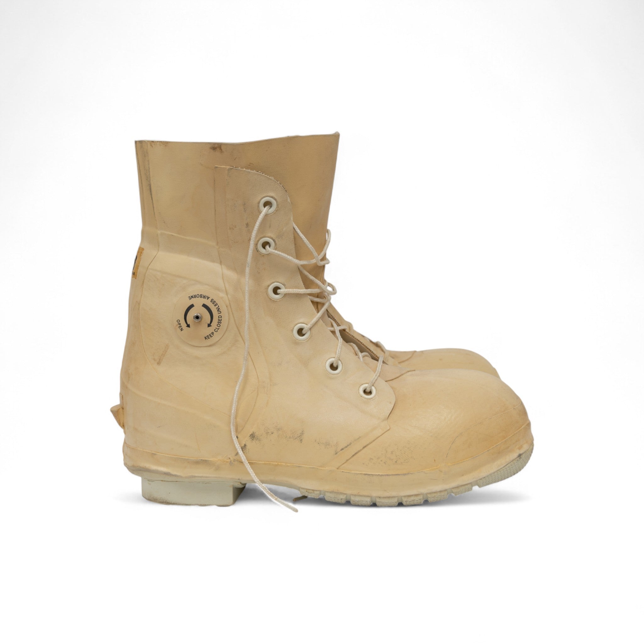 TAN MICKEY BOOTS - 1960'S